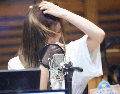 어서사나 이미지