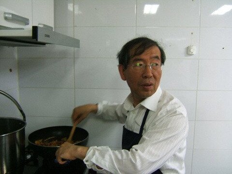 제육아저씨 이미지