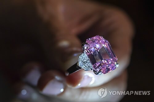 핑크통신 이미지